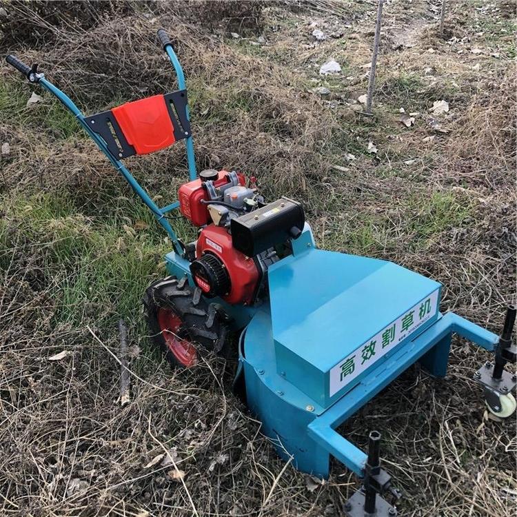 大型自走式割草機(jī) 大型自走式割草機(jī)