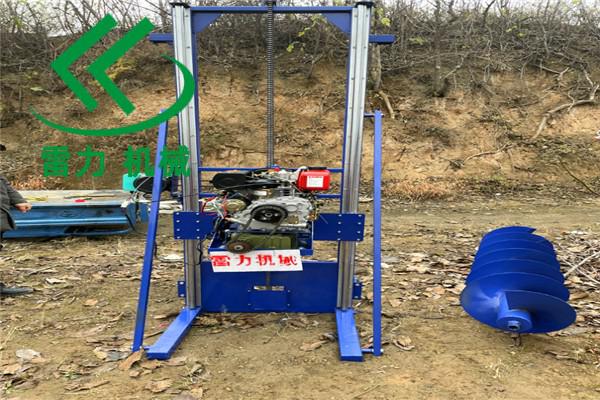 1607225215174605.jpg 挖坑機(jī) (2).jpg